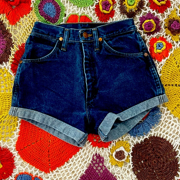 Vintage wrangler cut offs - Picture 1 of 2